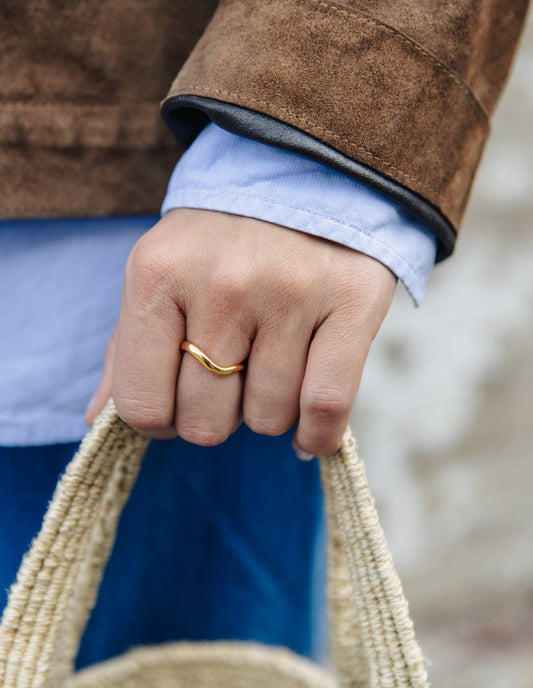 Nordic Muse - Gold Organic Flow Band Ring