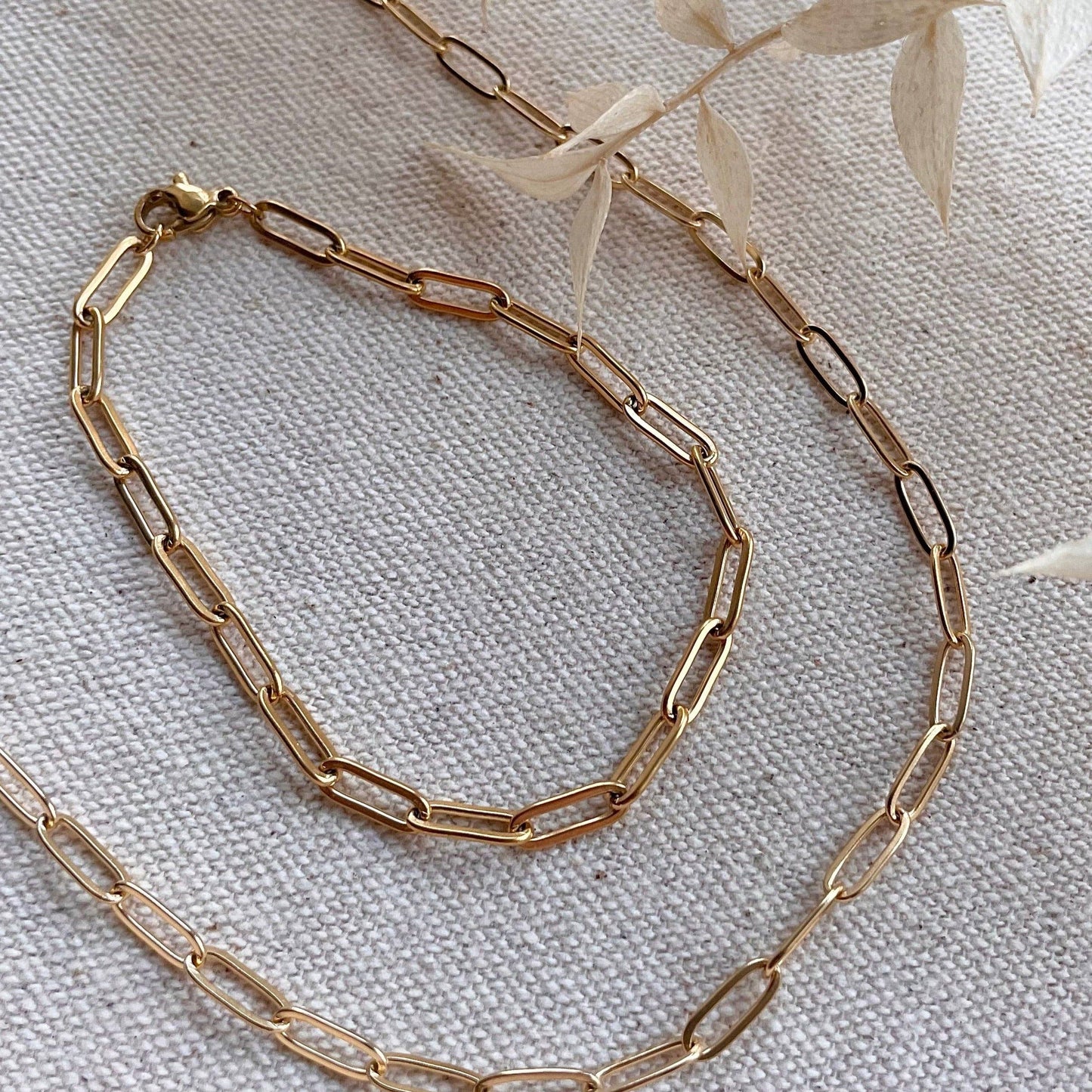 Little Nell Jewellery - 18k Gold Plated Long Link Chain Bracelet