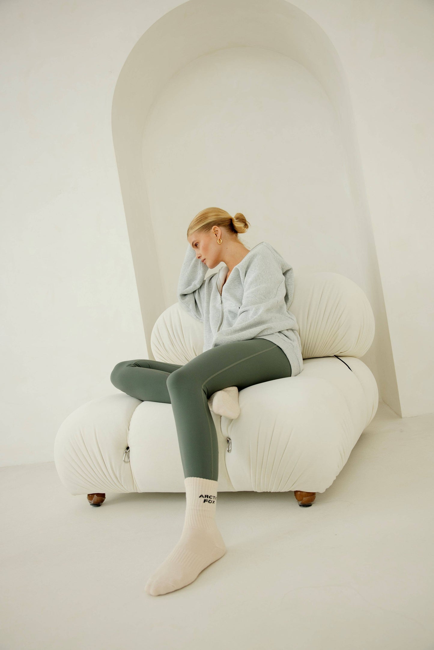 Arctic Fox & Co - Pilates Grip Socks - 100% Bamboo - Off White