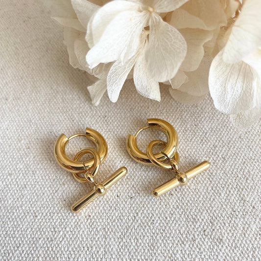 Little Nell Jewellery - EVERYDAY Gold Bar Hoop Earrings