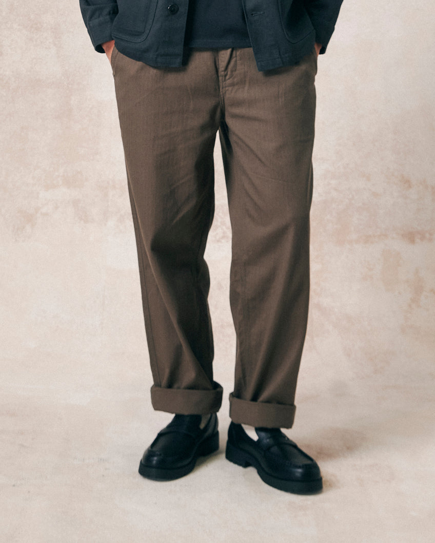 Uskees Barrel Leg Pants - Dark Taupe