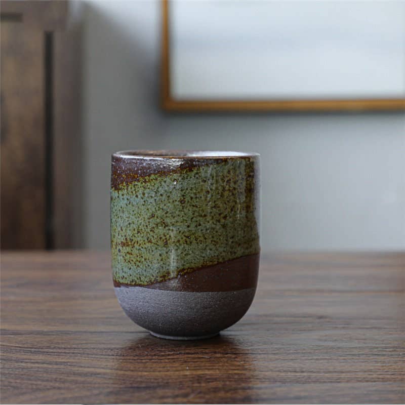 Gohobi - Ceramic Japanese Black Golden Tea Cup