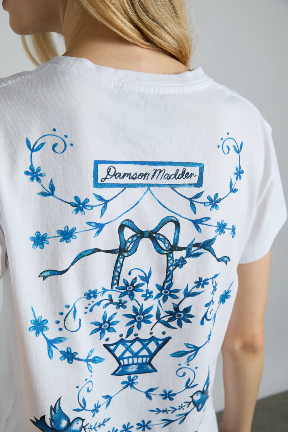 Damson Madder Flower Basket Shrunken Tee - White