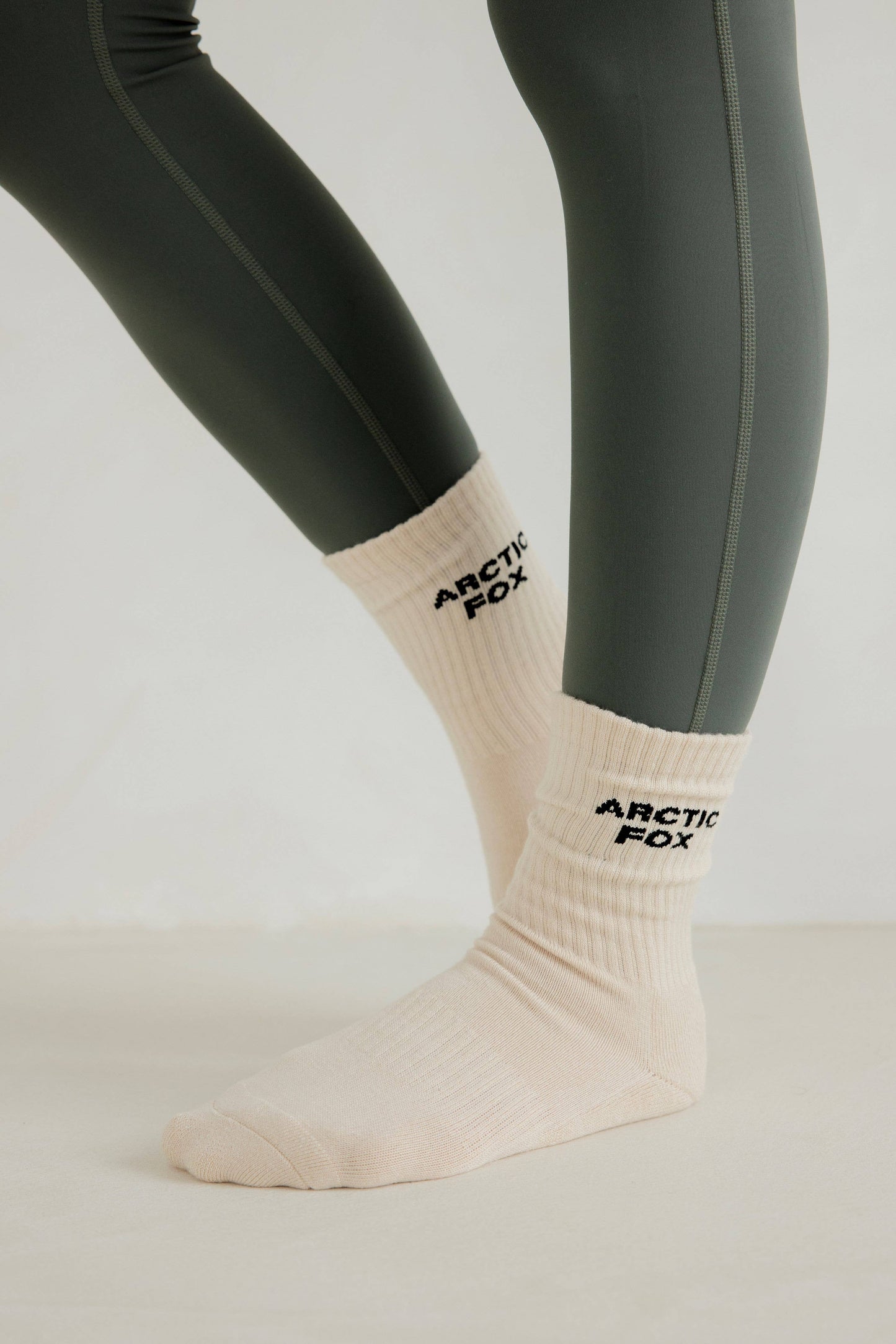 Arctic Fox & Co - Pilates Grip Socks - 100% Bamboo - Off White