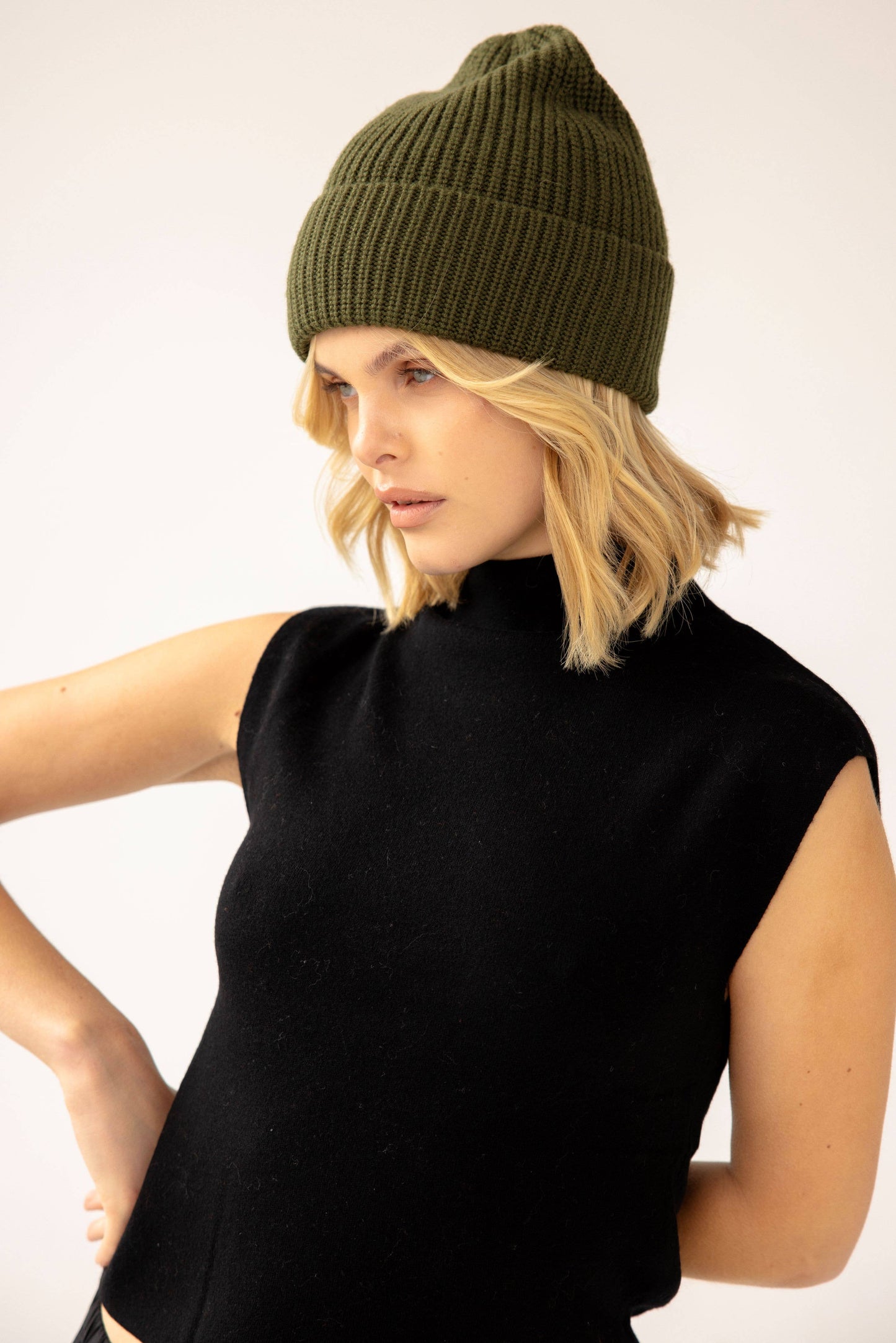 Arctic Fox & Co -  Merino Wool Beanie - Khaki Evergreen